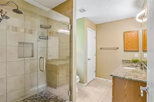 108 Cherry Blossom Ln, Lady Lake, FL 32159 - Photo 25
