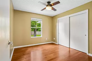 108 Cherry Blossom Ln, Lady Lake, FL 32159 - Photo 33