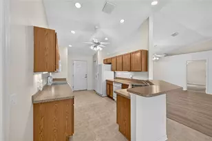 16200 SE 91st Ct, Summerfield, FL 34491 - Photo 17