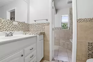 1361 Peters Dr, Leesburg, FL 34748 - Photo 17