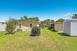1676 Elkhart Cir, Tavares, FL 32778 - Photo 41