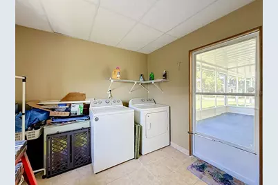 1676 Elkhart Circle, Tavares, FL 32778 - Photo 33