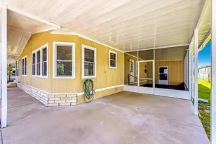 1676 Elkhart Cir, Tavares, FL 32778 - Photo 5
