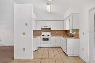 57 Cayman Cir, Umatilla, FL 32784 - Photo 23
