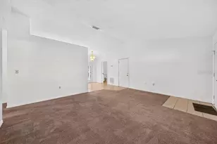 57 Cayman Cir, Umatilla, FL 32784 - Photo 11