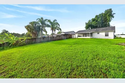 57 Cayman Circle, Umatilla, FL 32784 - Photo 39