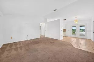 57 Cayman Cir, Umatilla, FL 32784 - Photo 11