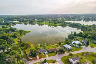57 Cayman Cir, Umatilla, FL 32784 - Photo 41