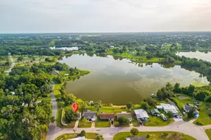 57 Cayman Cir, Umatilla, FL 32784 - Photo 5