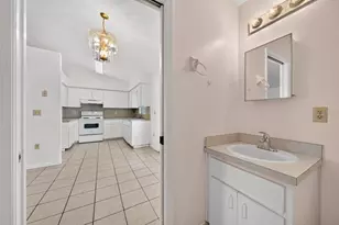 57 Cayman Cir, Umatilla, FL 32784 - Photo 23