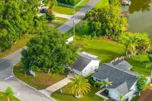57 Cayman Cir, Umatilla, FL 32784 - Photo 41