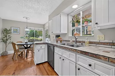 2662 McDonald Terrace, Mount Dora, FL 32757 - Photo 9