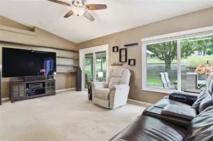 13326 Pinyon Dr, Clermont, FL 34711 - Photo 3