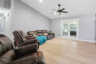 6820 Tuscawilla Dr, Leesburg, FL 34748 - Photo 11