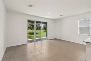5323 Loblolly Ln, Wildwood, FL 34785 - Photo 5