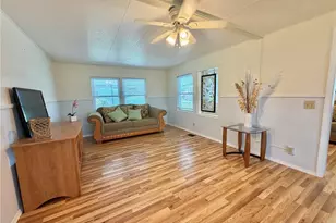 115 Gardenia Way, Leesburg, FL 34748 - Photo 11