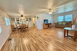 115 Gardenia Way, Leesburg, FL 34748 - Photo 9