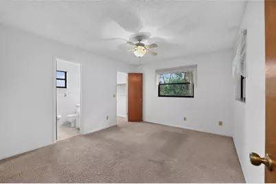 610 Fourth Avenue, Lady Lake, FL 32159 - Photo 7