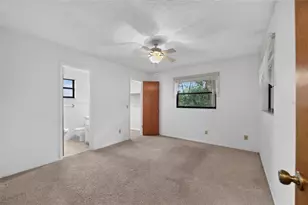 610 4th Ave, Lady Lake, FL 32159 - Photo 7