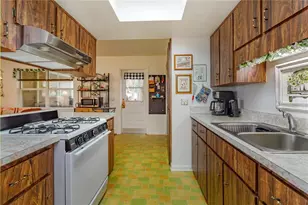 1909 N Lakewood Ave, Ocoee, FL 34761 - Photo 11