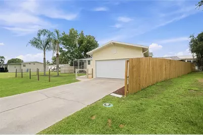 5230 Lexington Circle, Wildwood, FL 34785 - Photo 3