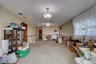 314 N York St, Bushnell, FL 33513 - Photo 11