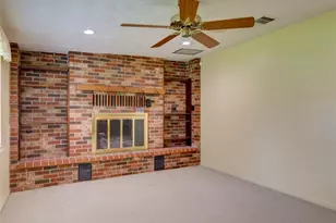 314 N York St, Bushnell, FL 33513 - Photo 15