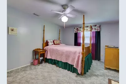 314 N York Street, Bushnell, FL 33513 - Photo 17