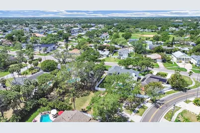 5438 Bayou Grande Boulevard NE, Saint Petersburg, FL 33703 - Photo 13
