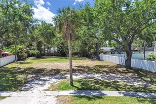 5438 Bayou Grande Blvd NE, Saint Petersburg, FL 33703 - Photo 1