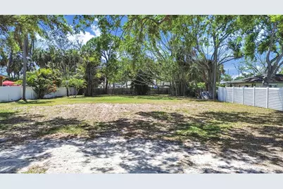 5438 Bayou Grande Boulevard NE, Saint Petersburg, FL 33703 - Photo 3