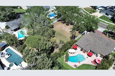 5438 Bayou Grande Boulevard NE, Saint Petersburg, FL 33703 - Photo 25