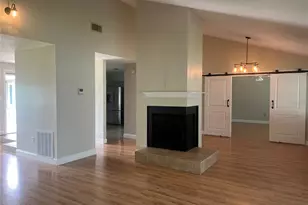 3101 Village Ln, Mount Dora, FL 32757 - Photo 11