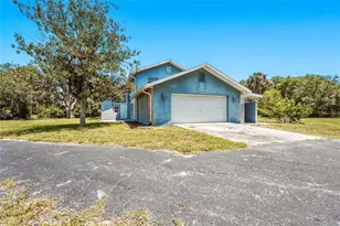 5650 Churchill Downs Rd, Sarasota, FL 34241 - Photo 9