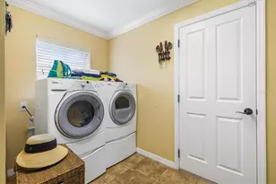 2757 Day Lily Run, The Villages, FL 32162 - Photo 23