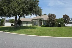 36812 Queen Bee Ln, Grand Island, FL 32735 - Photo 3