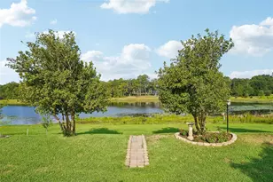 81 Fairway Cir, Umatilla, FL 32784 - Photo 45