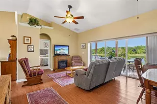 81 Fairway Cir, Umatilla, FL 32784 - Photo 17