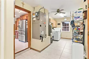 38700 Lakeview Dr, Lady Lake, FL 32159 - Photo 35
