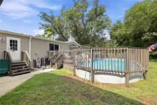 8420 County Road 109 A1, Lady Lake, FL 32159 - Photo 5