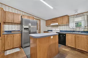 20241 Saltsdale Rd, Umatilla, FL 32784 - Photo 11