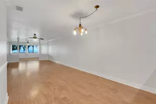 608 S Main Ave, Minneola, FL 34715 - Photo 17