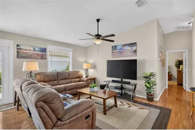 2673 Suffolk Street, The Villages, FL 32162 - Photo 9