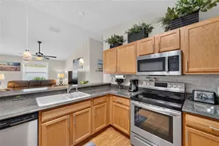 2673 Suffolk St, The Villages, FL 32162 - Photo 7
