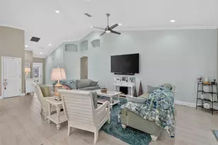 12615 NE 49th Dr, Oxford, FL 34484 - Photo 9
