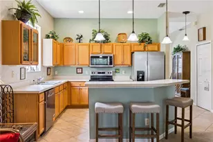 24403 Amberleaf Ct, Leesburg, FL 34748 - Photo 7