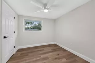 3629 S Crystal Lake Dr, Orlando, FL 32806 - Photo 21