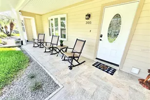 305 W Delaware St, Tavares, FL 32778 - Photo 39