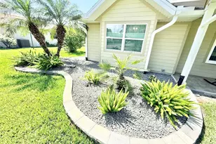 305 W Delaware St, Tavares, FL 32778 - Photo 59
