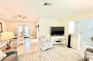 305 W Delaware St, Tavares, FL 32778 - Photo 11